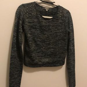 2/$15 NWOT Heathered Gray Long Sleeve Crop Top